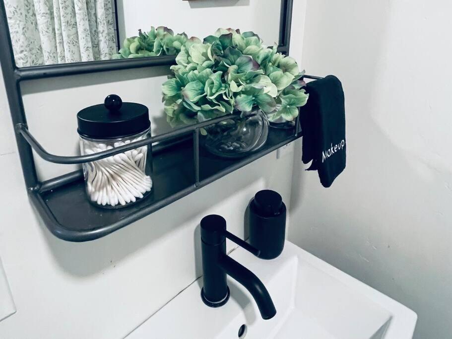 Lady Madonna Sage Flat Apartment ซอลต์เลคซิตี้ ภายนอก รูปภาพ